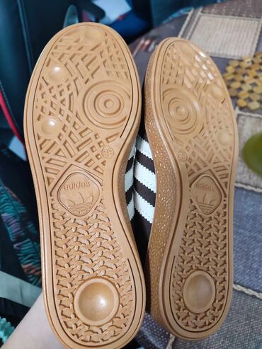 Patike: Patike, Adidas, veličina - 38 — 13