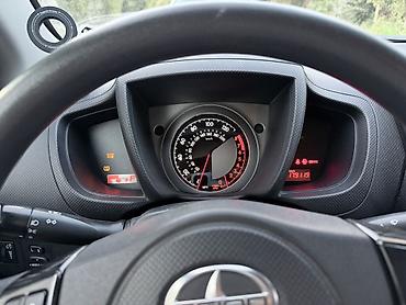 Scion: Scion xD: 2009 г., 1.8 л, Автомат, Бензин, Хэтчбэк — 11