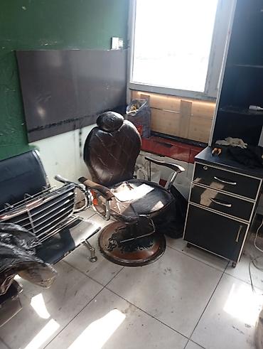 berber guzgu: Bərbər/xair salonu üçün avadanlıq dəsti Satışda salon komplekti: - — 2