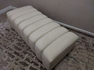 трехместный раскладной диван кровать: Цвет - Белый, Новый