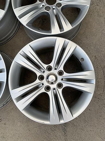 диски f30: Литые Диски R 17 BMW, Комплект, отверстий - 5, Б/у — 4