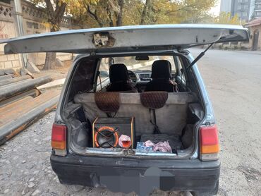 Daihatsu: Daihatsu Cuore: 1988 г., 0.8 л, Механика, Бензин, Хэтчбэк — 5