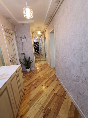 Köhnə tikili: Xırdalan, 3 otaqlı, Köhnə tikili, 68 kv. m -da lalafo.az — 19 Köhnə tikili: Xırdalan, 3 otaqlı, Köhnə tikili, 68 kv. m — 19