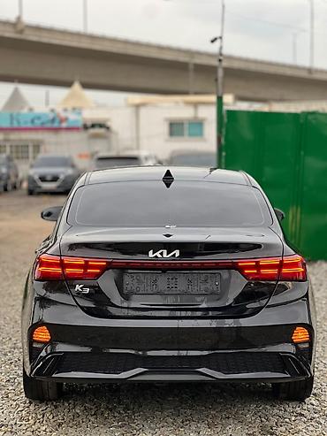 passat b 8: Kia K3: 2021 г., Седан — 4