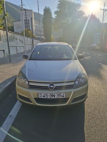 kia sorento 2015 on kapotu: Opel Astra: 1.4 l | 2004 il Hetçbek — 6