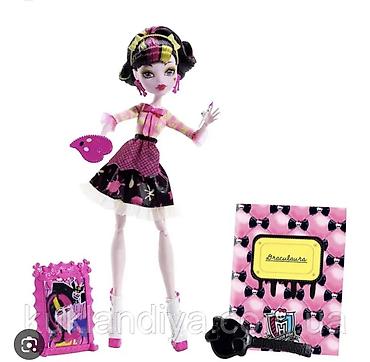 Куплю куклу monster high дракулаура арт класс