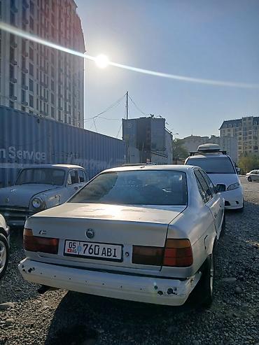 BMW: BMW 5 series: 1993 г., 2 л, Механика, Седан — 1