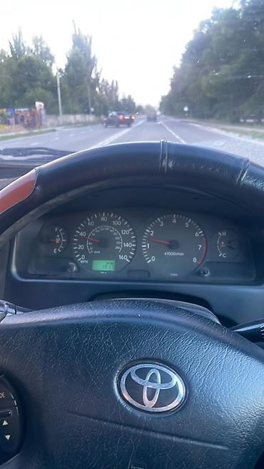 avensis 2001: Toyota Avensis: 2001 г., 1.8 л, Автомат, Бензин, Седан — 4