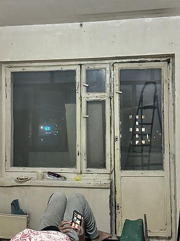 Балкон үчүн торлор: Даяр жыгач терезеле, Терезе түрү: Балкон, Декоративдик өзгөчөлүктөрү: Фрамуга, Орнотуусуз, Бөлүп төлөө жок — 1
