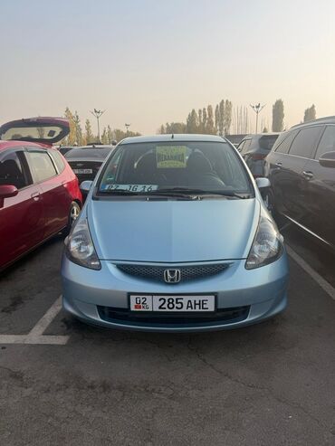 купить маленькую машину недорого: Honda Jazz: 2006 г., 1.3 л, Механика, Бензин, Хетчбек
