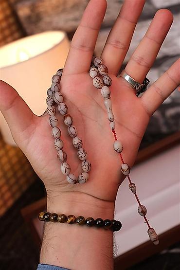 bijuteryalar: Kıbrısdan Kiprden gelib. xurma süs toxumlarında damarlı şüşe gibi renk — 2
