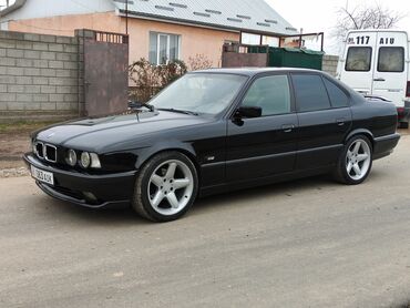 Продажа авто: BMW 5 series: 1994 г., 1.2 л, Механика, Бензин, Седан