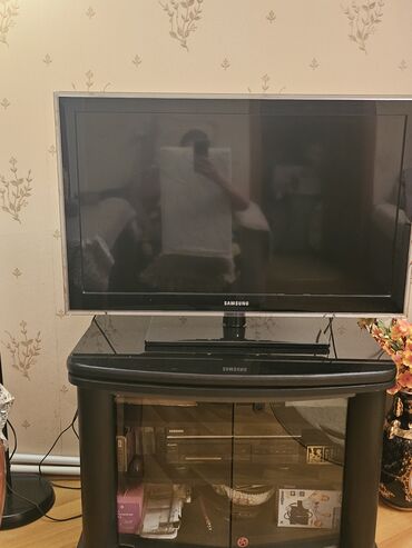 3d eynekler satisi: Televizor Samsung LCD 32"