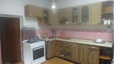 Кухонные гарнитуры: Кухонный гарнитур, Шкаф, цвет - Бежевый, Б/у