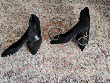 германская обувь: Туфли 38, цвет - Черный