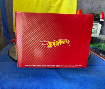 Avtomobil modelləri: Коллекционная модель Ferrari LaFerrari rosso red 2013 Hot Wheels — 2