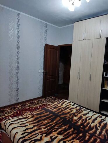Офисы: 2 комнаты, 50 м², 105 серия, 4 этаж, Косметический ремонт