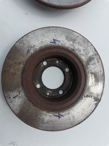 Auto delovi: Disk prednjih kocnica Lada 7 Riva 3,4. Polovno, ocuvano, kao novo — 11