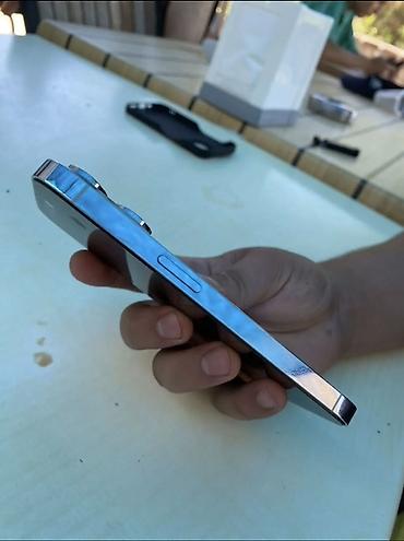 apple iphone 13: IPhone 14 Pro, Б/у, 128 ГБ, Голубой — 3