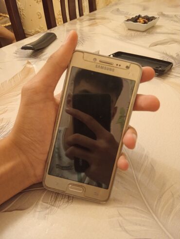 samsung mikrodalga: Samsung Galaxy J2 Prime, 8 GB, rəng - Ağ, Düyməli, Sensor, İki sim kartlı