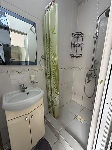 Продажа коттеджей и домов: 🔥🔥🔥🔥🔥 Продается полдома в районе 📍Азия Молл Уютный и ухоженный дом — 11