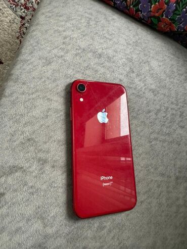 продам iphone xr: IPhone Xr, Б/у, 64 ГБ, Красный, Зарядное устройство, 77 %