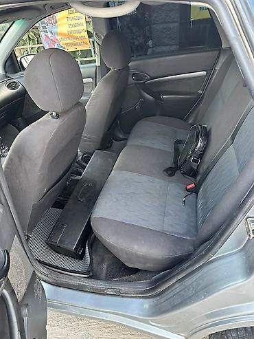 ford escort: Ford Focus: 2003 г., Механика, Бензин, Хэтчбэк — 6