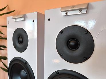 kasetofon stari: C2 Mk II - Podignite zvučno iskustvo na novi nivo sa Audiovector C2 Mk — 4