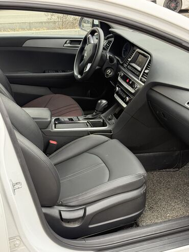 Hyundai: Hyundai Sonata: 2020 г., 2 л, Автомат, Газ, Седан — 13