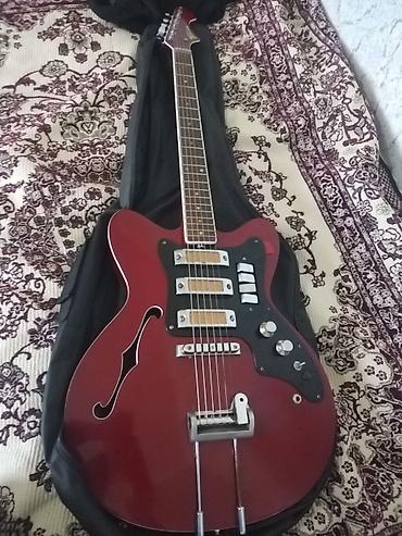 trek marlin 4: Elektrik gitara – Jolana Tornado, yarı boş (semi-hollow) korpuslu — 1
