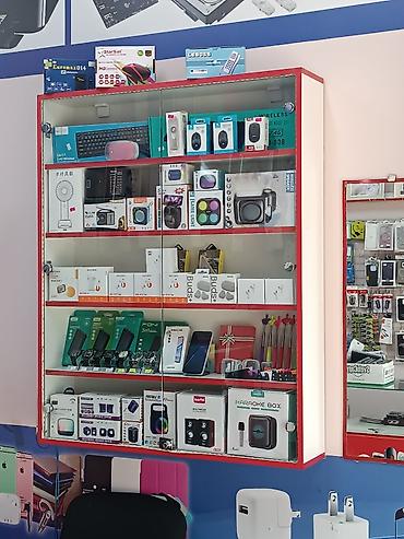 Digər mebel: Telefon mağazası vitrini. Razilasmaq olar — 2