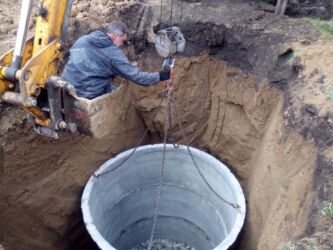 Железобетонные (ЖБИ) кольца для септика: Железобетонное (ЖБИ) кольцо для септика Размер: 150 x 90 x 9 см, Платная установка, В розницу — 29