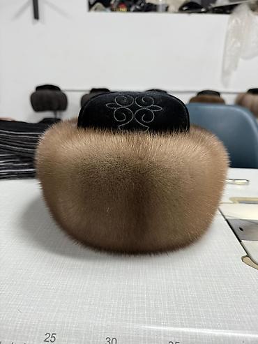 Шапки: Шапка, Ушанка, Норка, Зима, С отворотами — 20