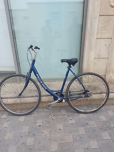 barter velosiped: İşlənmiş Şəhər velosipedi 28", sürətlərin sayı: 1, Ünvandan götürmə — 6