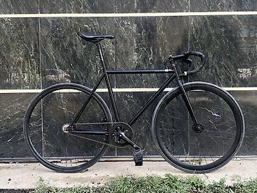 набор звёздочек: Фикс-байк (single speed/фикс) в минималистичном матово‑чёрном — 1