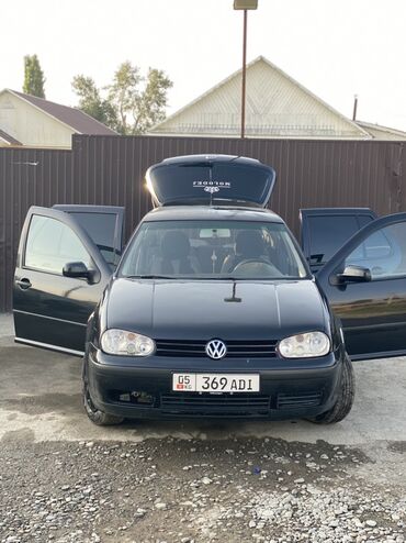 сколько стоит гольф: Volkswagen Golf (Mk4), черный хэтчбек 5 дверей. Основные особенности