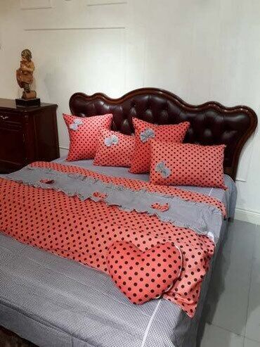 подушки спальные: Постельное белье из 7мим предметов (хлопок) на большую 2 -х спальную