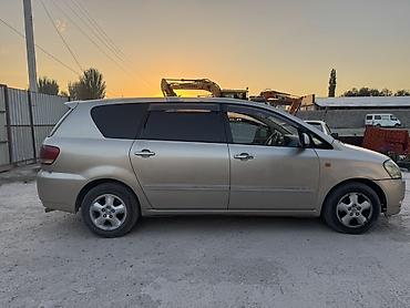 Унаа сатуу: Toyota Ipsum: 2003 г., 2.4 л, Автомат, Бензин, Вэн/Минивэн — 2