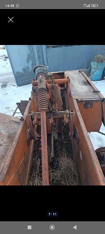 Тюковые пресс-подборщики: Продаю,привозной из Казахстана. Обращаться по - Тип: механический — 6