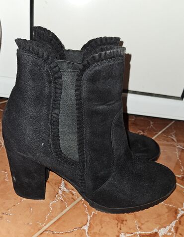 nike patike bez pertli: Ankle boots, 41