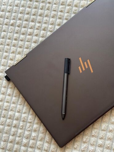 HP: İşlənmiş HP Spectre, 13.5 ", Intel Core i7, 1 TB — 8