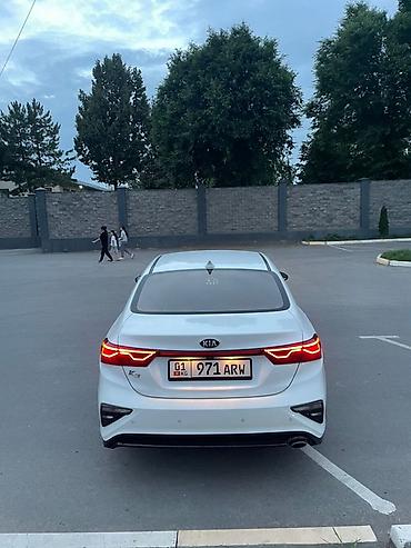 jeely coolray: Kia K3: 2019 г., Седан — 2