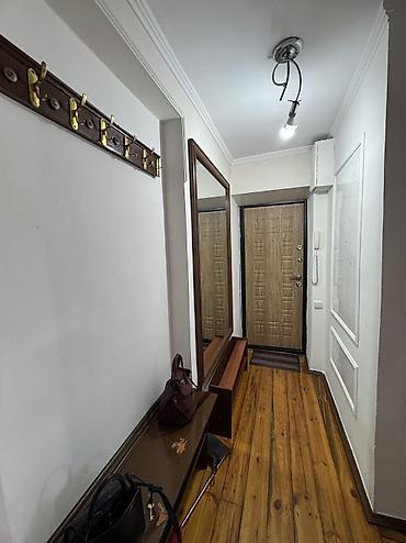 чуй алмаатинка: 3 комнаты, 60 м², ул. Алматинка / Чуй Индивидуалка, 5 этаж, Косметический ремонт — 5