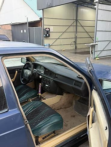 e34 540i: Mercedes-Benz 190: 1984 г., 2 л, Механика, Бензин, Седан — 9