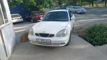 Daewoo: Daewoo Nubira: 2000 г., 1.5 л, Автомат, Бензин