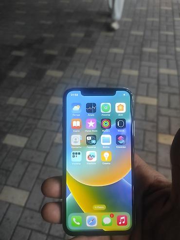 iphone 7 plus qiymetleri: IPhone X, 256 GB, Gümüşü — 1