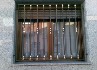 Решетки для окон: Решетки для окон, Сварные, На заказ, Бесплатная установка — 1