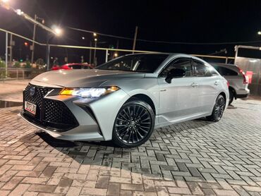 авто лопата: Toyota Avalon: 2021 г., 2.5 л, Типтроник, Гибрид, Седан