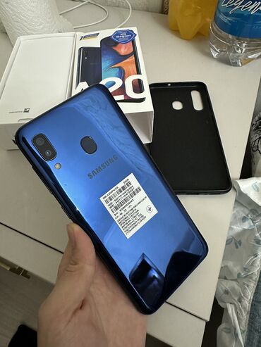 самсунк s5: Samsung A20, Колдонулган, 32 GB, түсү - Көк, 2 SIM