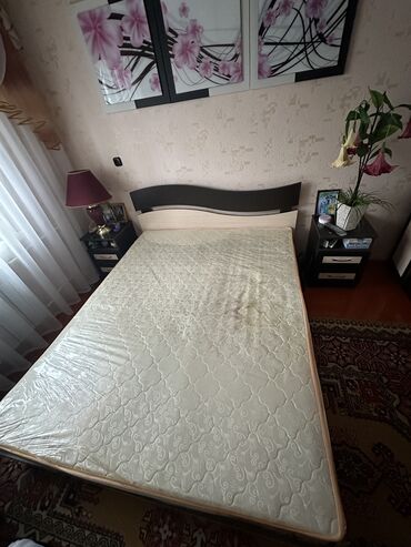 эки этаж кроват: Спальный гарнитур, Двуспальная кровать